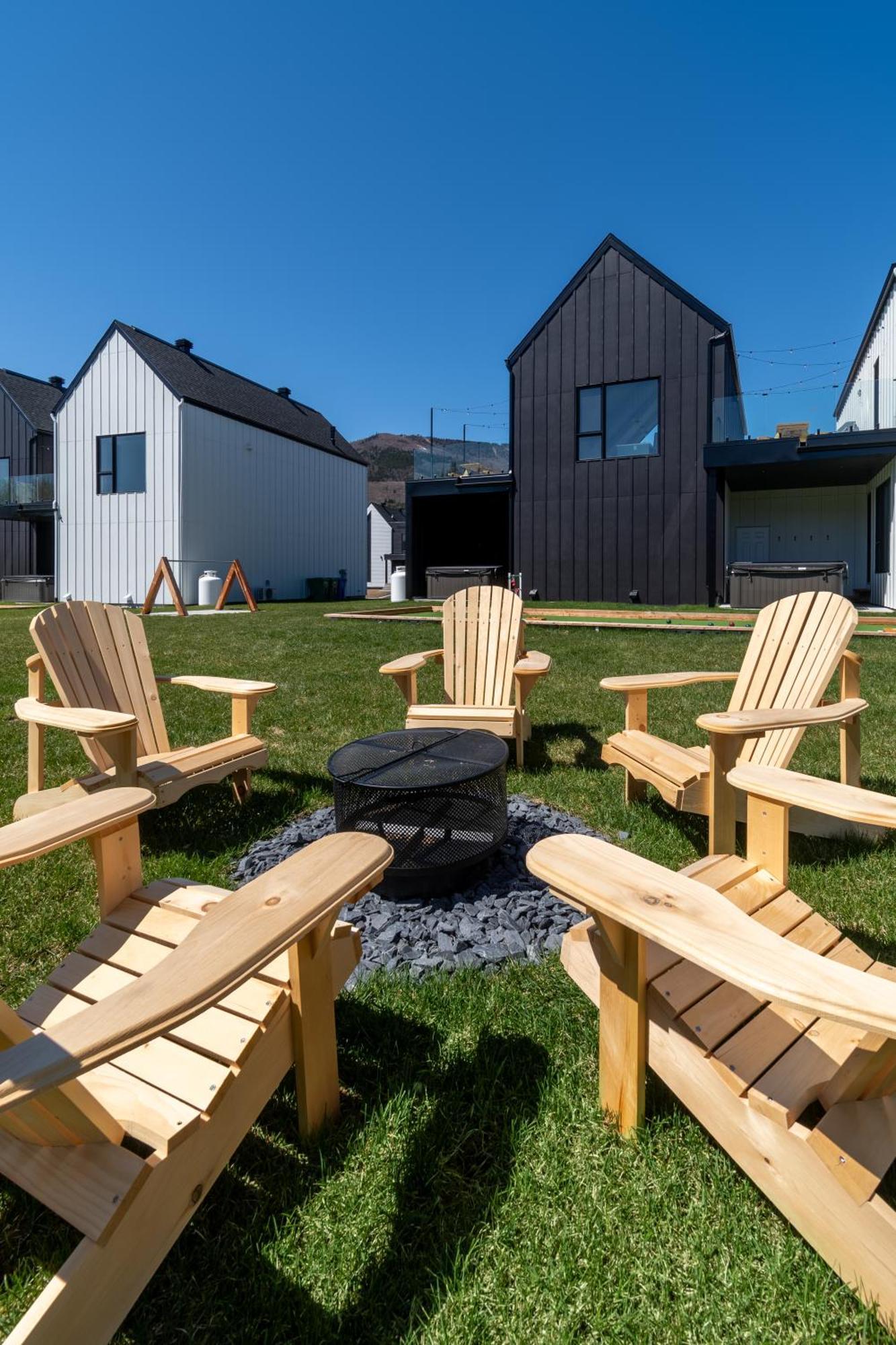 Sofa Villas Mont Sainte-Anne Beaupré Extérieur photo