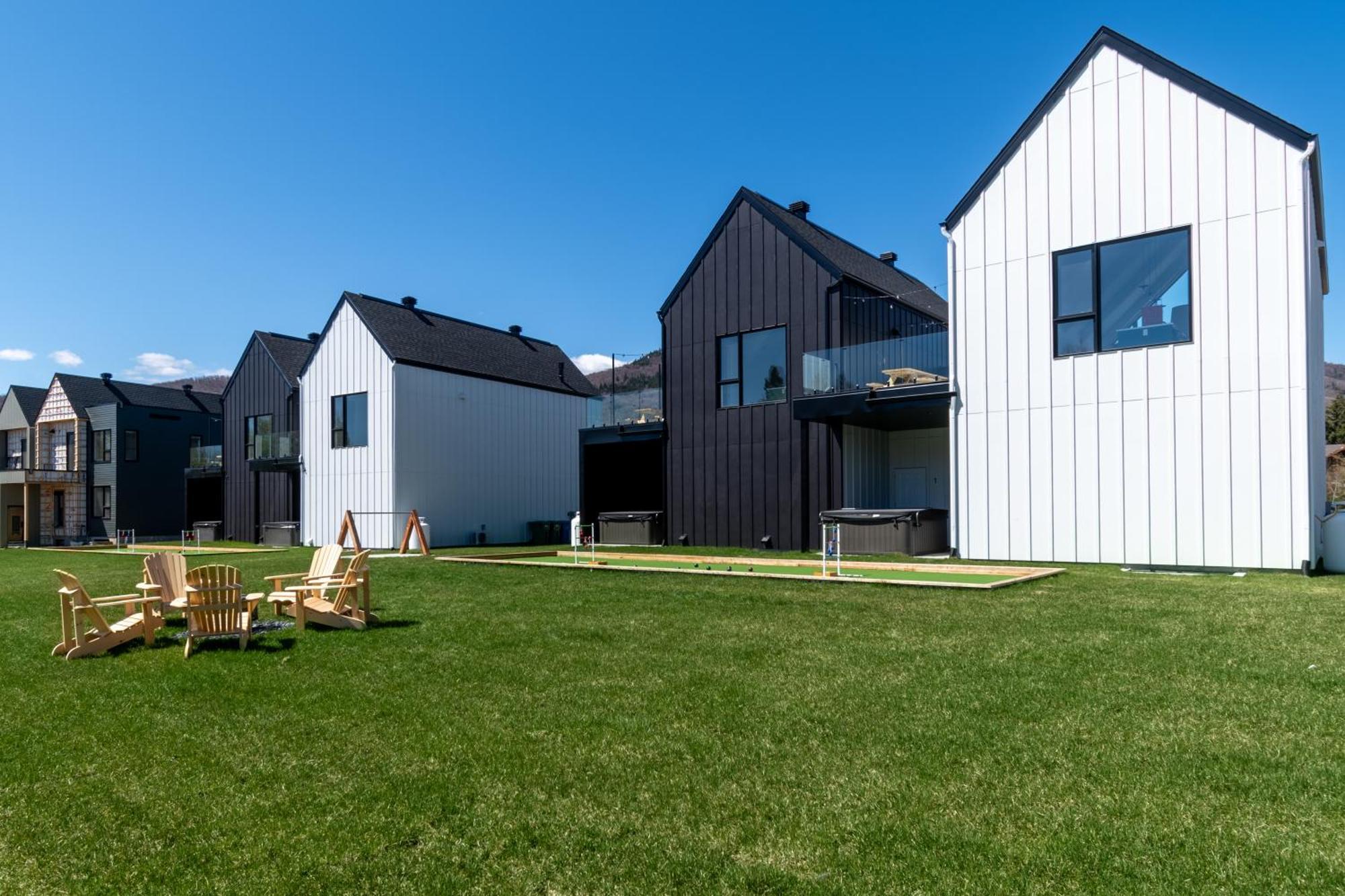 Sofa Villas Mont Sainte-Anne Beaupré Extérieur photo