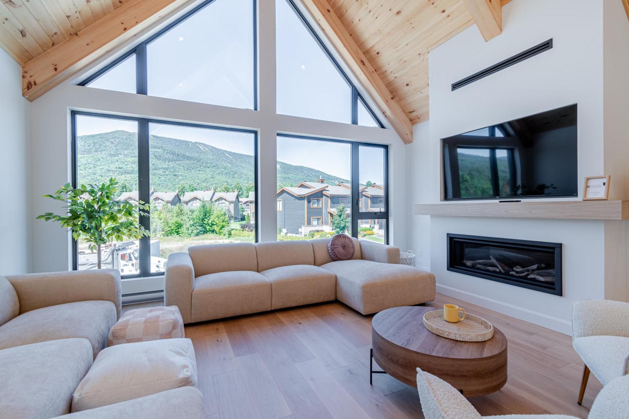 Sofa Villas Mont Sainte-Anne Beaupré Extérieur photo
